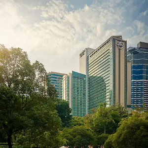 traders-hotel-kuala-lumpur.kualalumpurs-hotels.com/